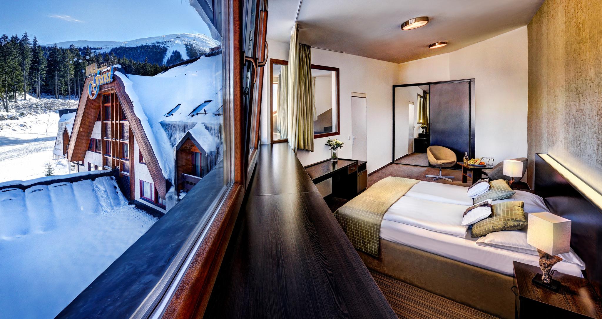 Hotel Grand Jasna Demanovska Dolina Exteriör bild