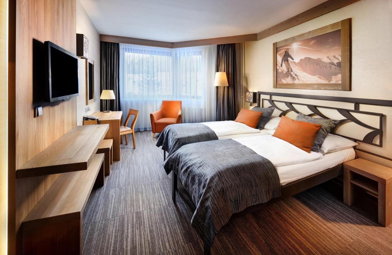 Hotel Grand Jasna Demanovska Dolina Exteriör bild