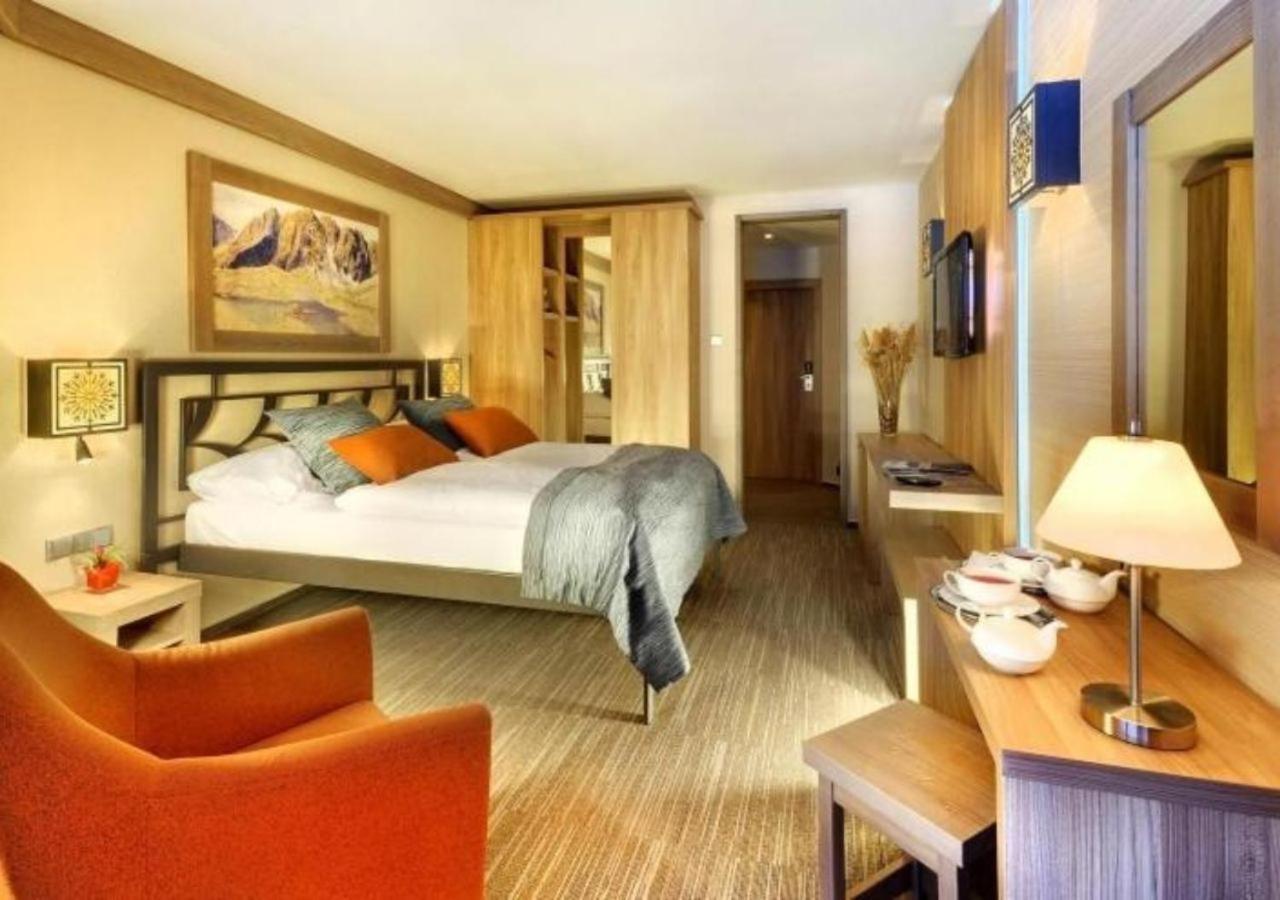 Hotel Grand Jasna Demanovska Dolina Exteriör bild