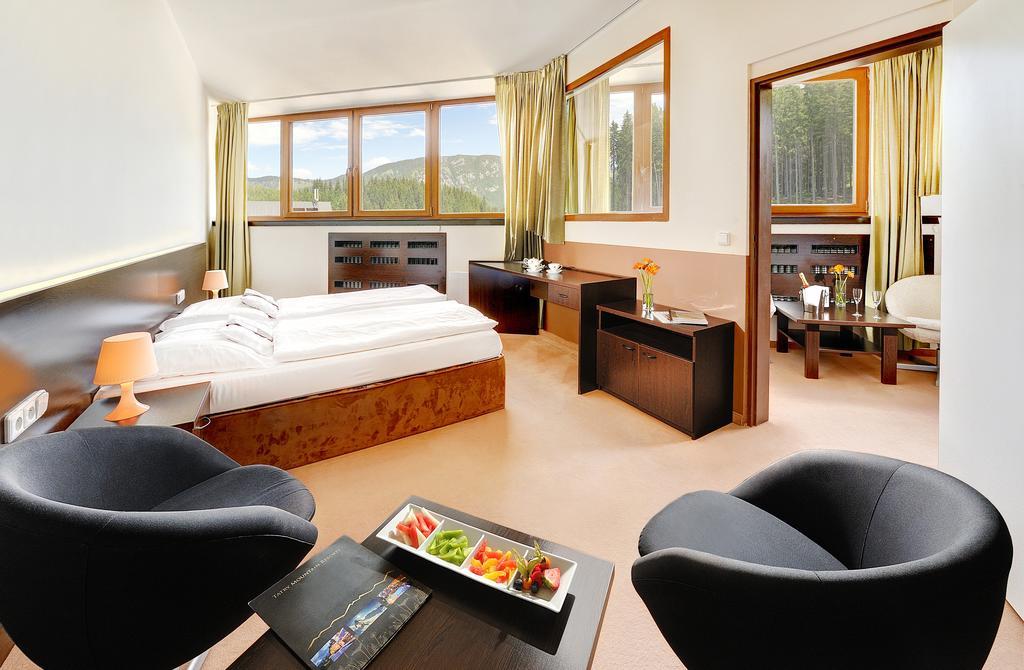 Hotel Grand Jasna Demanovska Dolina Exteriör bild